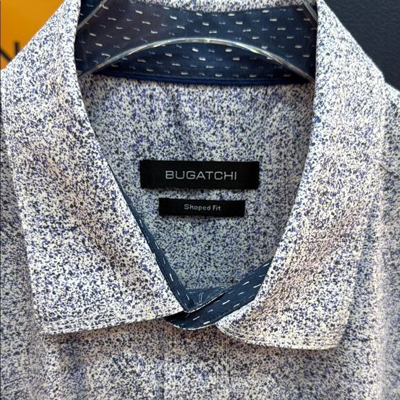 Bugatchi White and Blue Casual Button Down Shirt - Picture 2 of 7